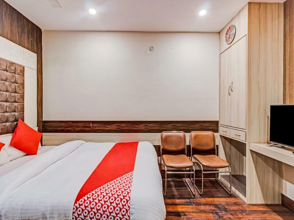 جمشيدبور Oyo 24171 Hotel Meridian المظهر الخارجي الصورة